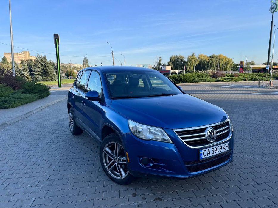 VW Tiguan 2010 автомат