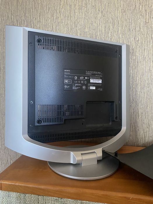 Монітор Sony SDM-HS74 17”