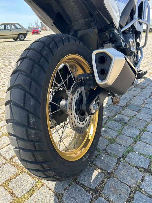 Honda Transalp XL750 com Garantia até 09/2028