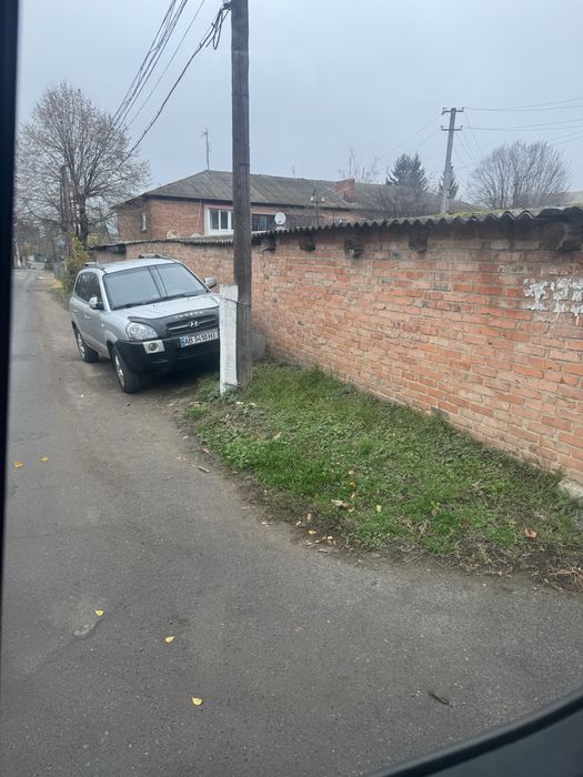 Продам гараж в центрі під легковий автомобіль