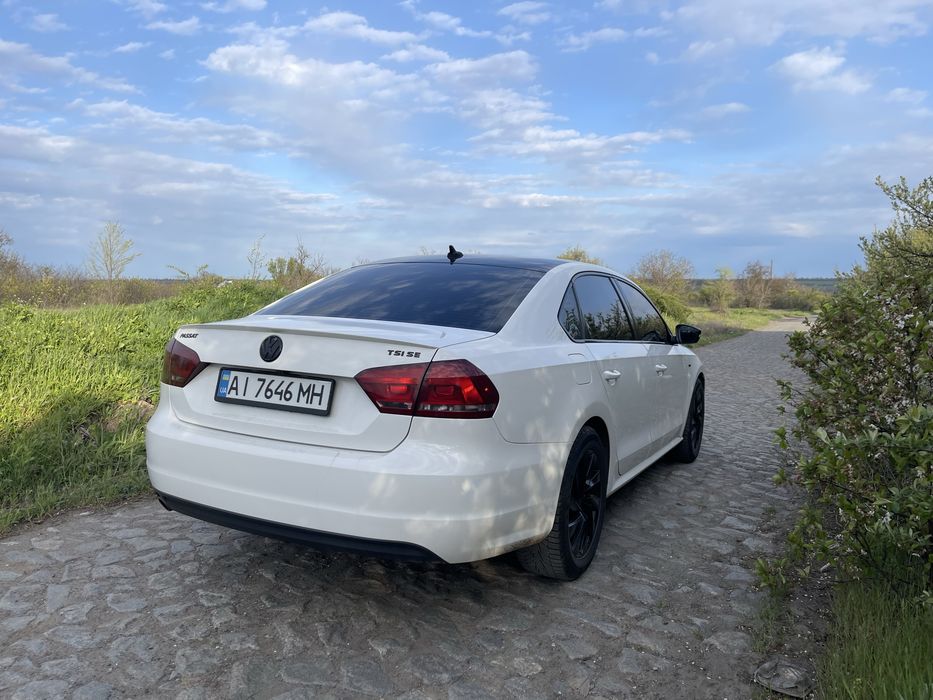 Volkswagen b7 2016