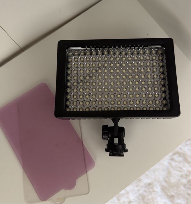 Painel LED LD-160 para Fotografia e Vídeo | Com Filtros, Suportes e Pilhas Incluídas