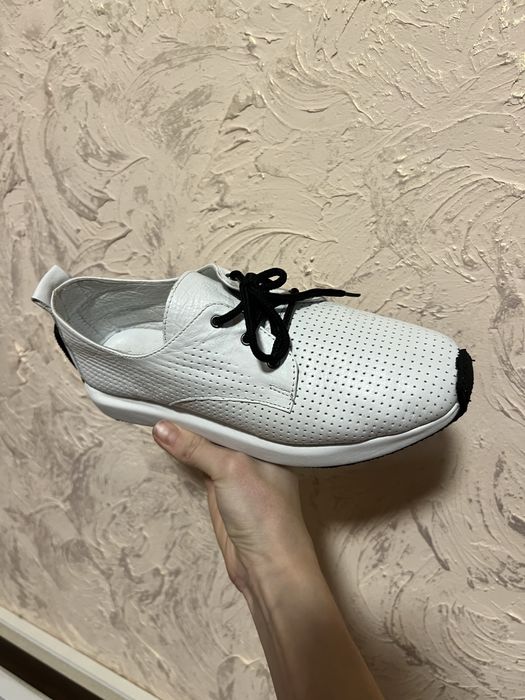 37-38 размер продам женскую обувь