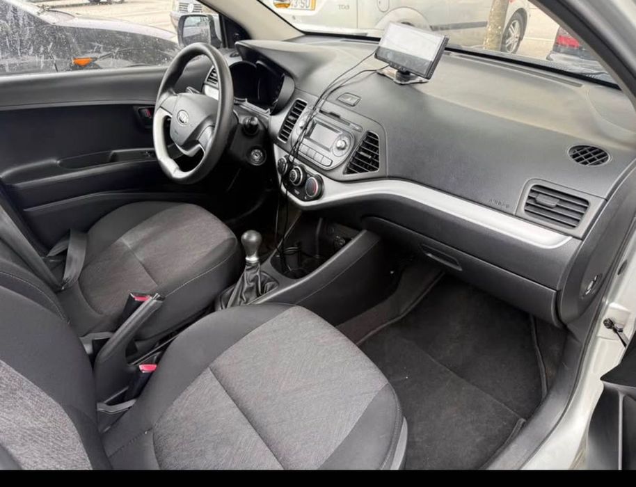 Kia picanto 1.0 2014