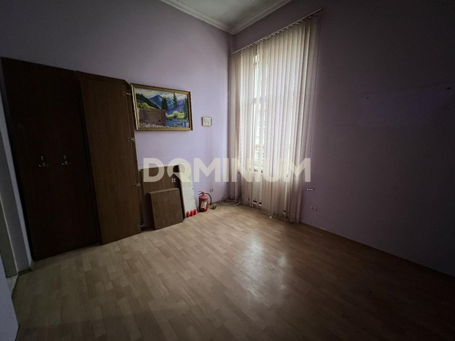 Оренда офісу в центрі Сваляви