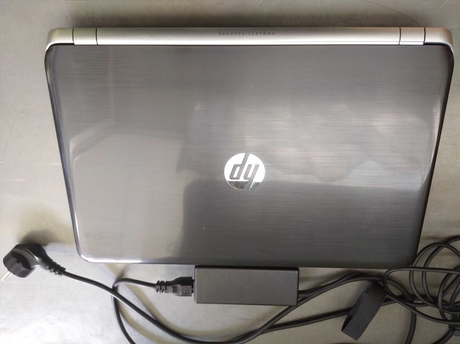 laptop hp pavillion 2 dyski ladny stan prawie jak nowy+torba duzo foto