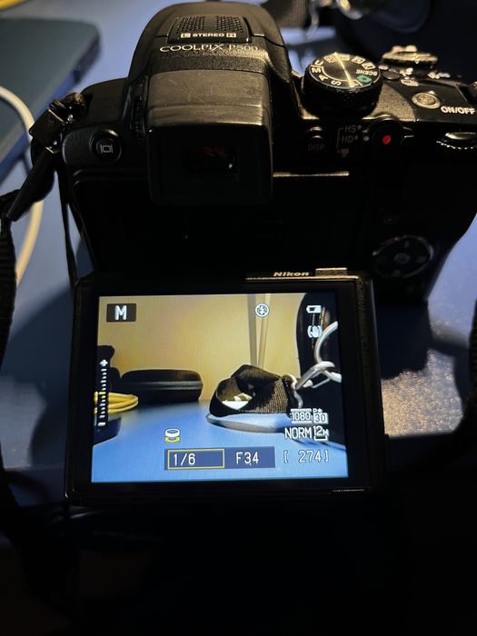Nikon Coolpix P500