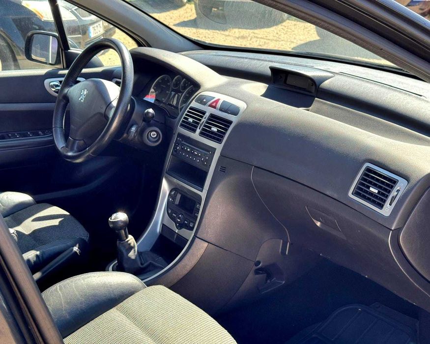 Peugeot 307 1.6 HDi- Garantia Incluída