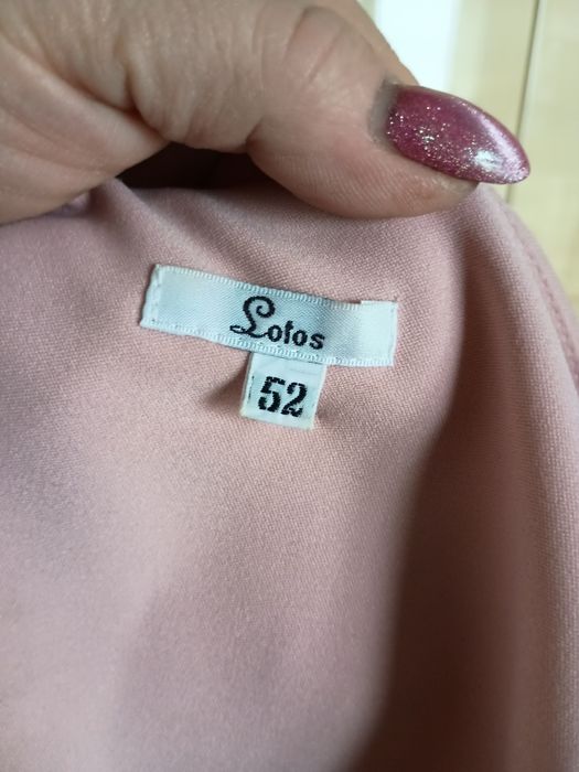 Elegancka szykowna sukienka