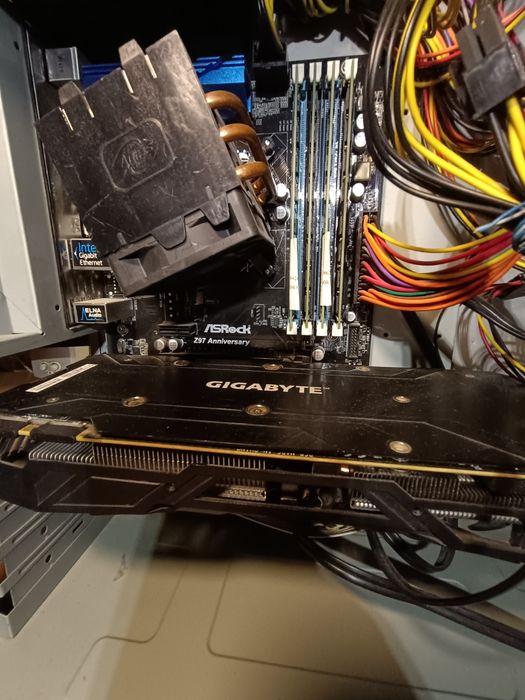 Игровой ПК i7 / GTX 1070 8GB / 32GB RAM / SSD