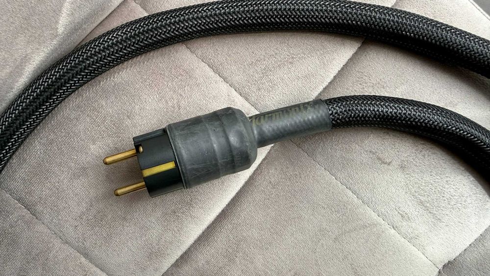 Harmonix X-DC SM350 Studio Master - Wattgate - 1,5m - Kabel Zasilajacy