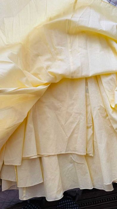 Spódnica midi ZARA.