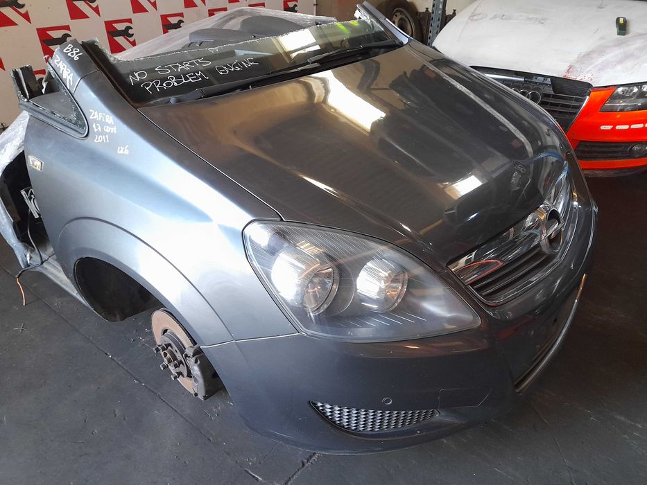 Frente Completa Opel Zafira 1.7 CDTi 2011 #B86