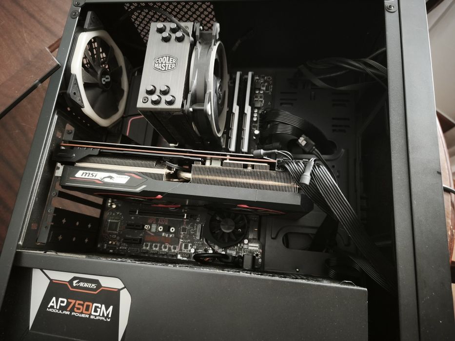 PC gaming ryzen 5 3600 MSI RX 5700  XT 8gb