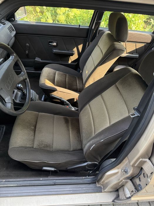 Audi 80 B2 1.6 75KM