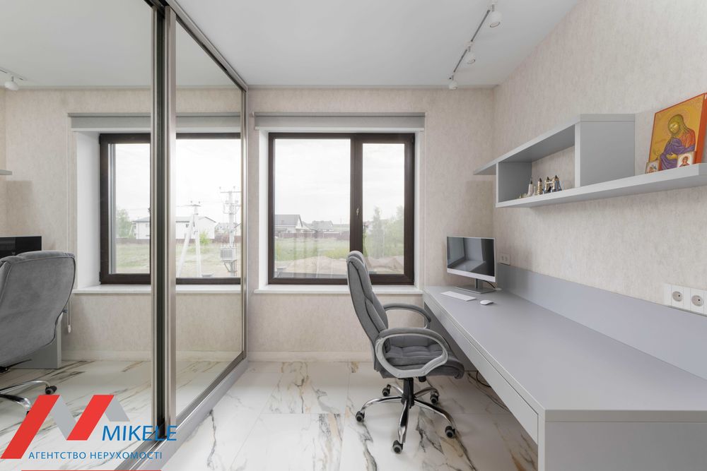 Сучасний новий будинок 2024р 320м2 діл 19сот с. Щасливе