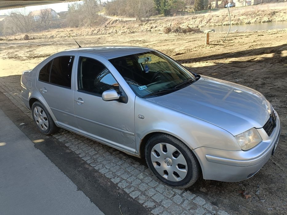 VW bora 1.9 TDI opłaty do lipca klima kubełkowe fotele duże Radio 2din