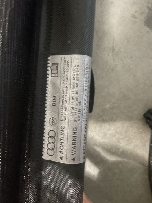 Rede Divisória Original Audi A3 8V para Bagageira