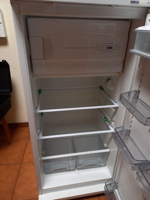 Холодильник  Атлант МХ -282-66, з офісу