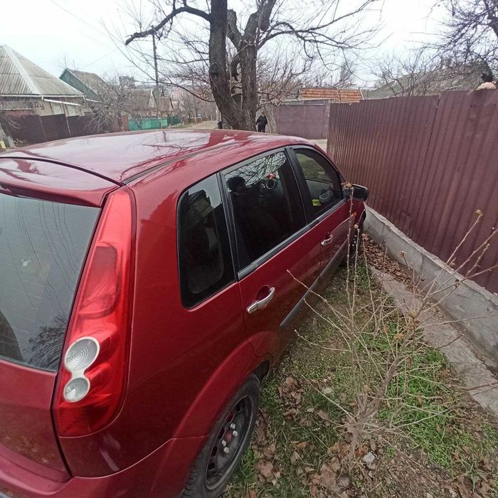 Продам Ford Fiesta