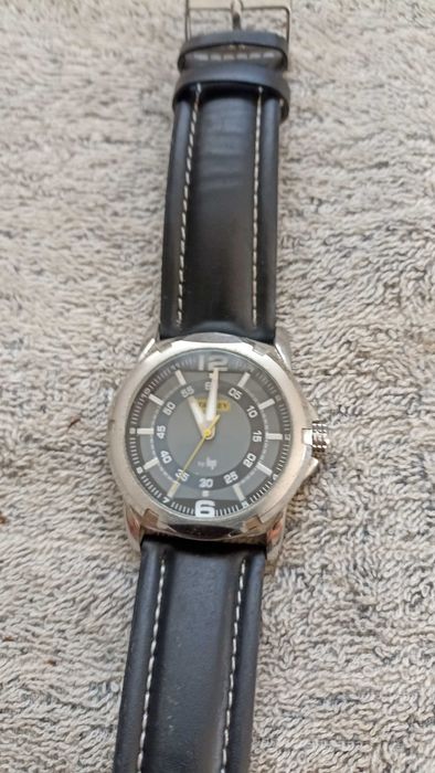 Relógio by lip Stanley