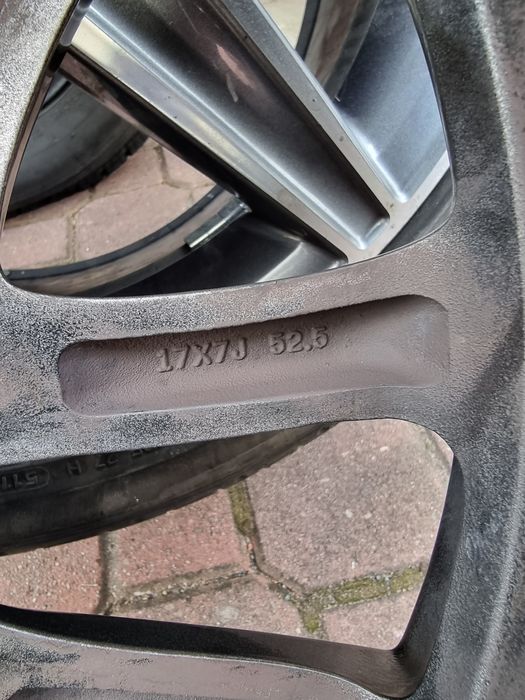 Kola 17 cali do Mazdy