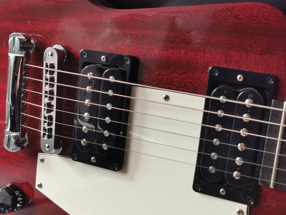 Gibson Explorer cherry red