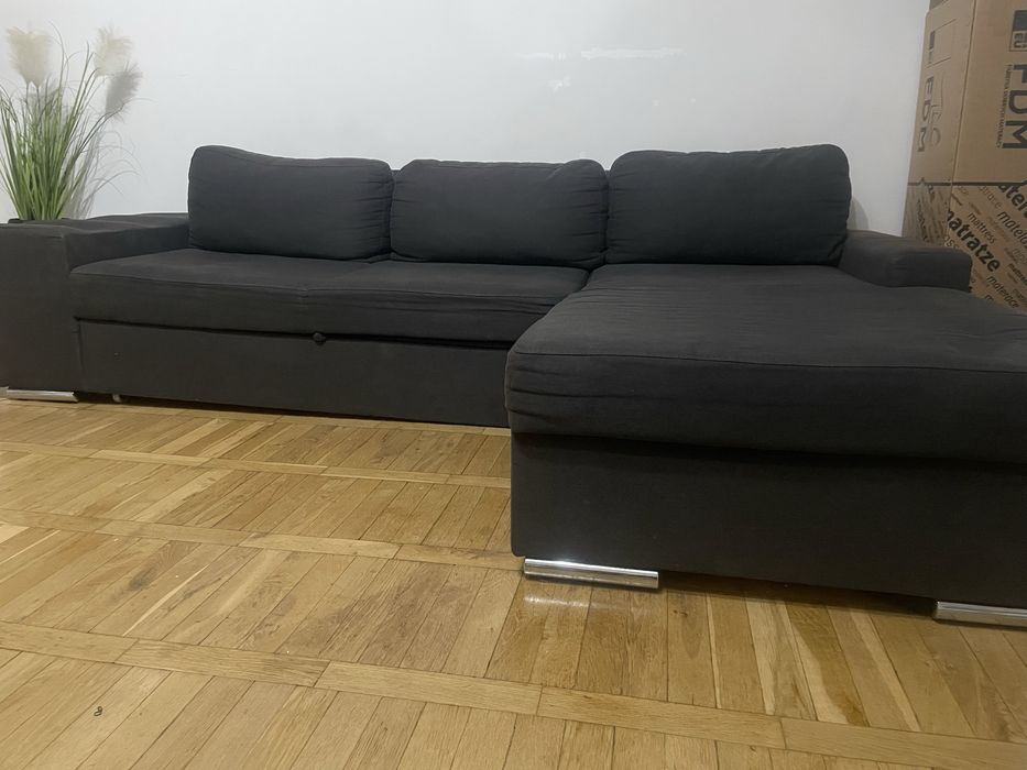 Naroznik oddam za darmo