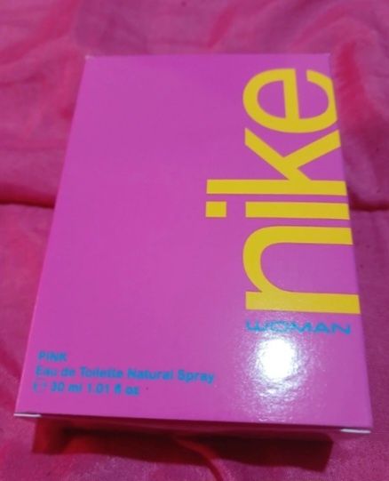 Perfume da nike novo