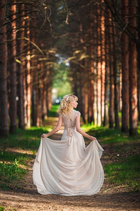 Свадебное платье