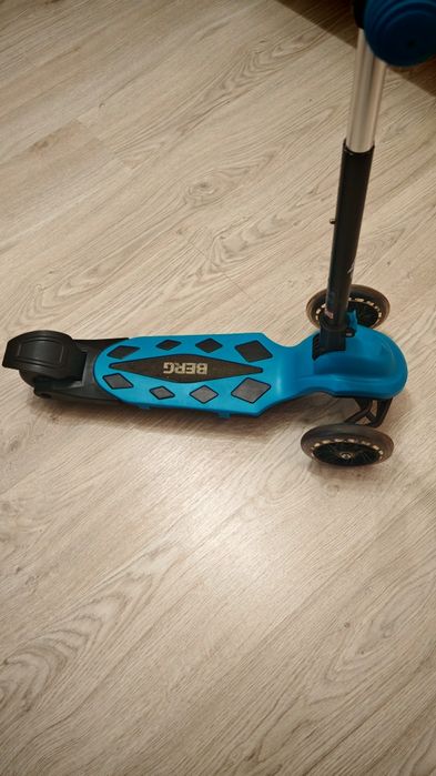 Trotinete de criança de 3 rodas da Berg