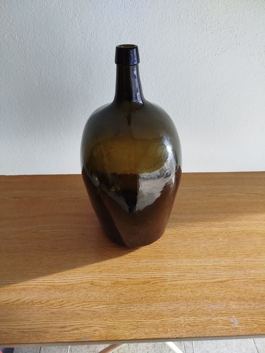 Garrafão de vidro antigo