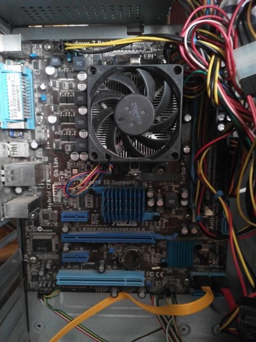 системник3 ядра Athlon II X3 460+монитор 23