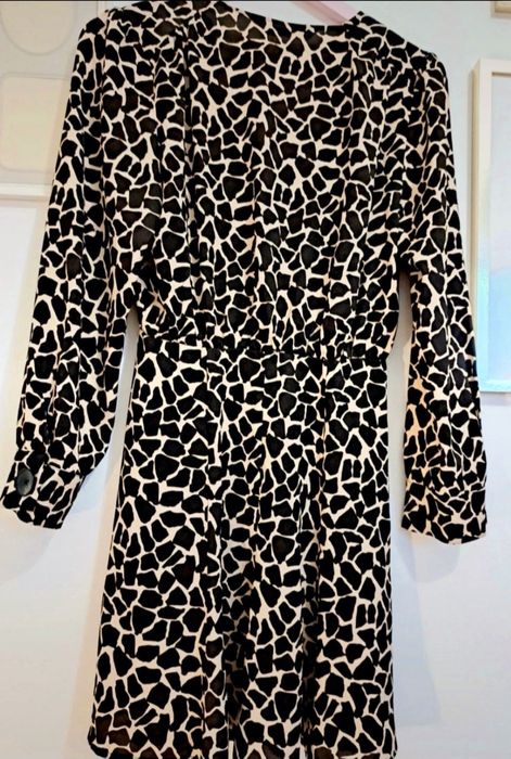 Sukienka, brąz czekoladowy w beżowe cętki, Zara. rozm. S