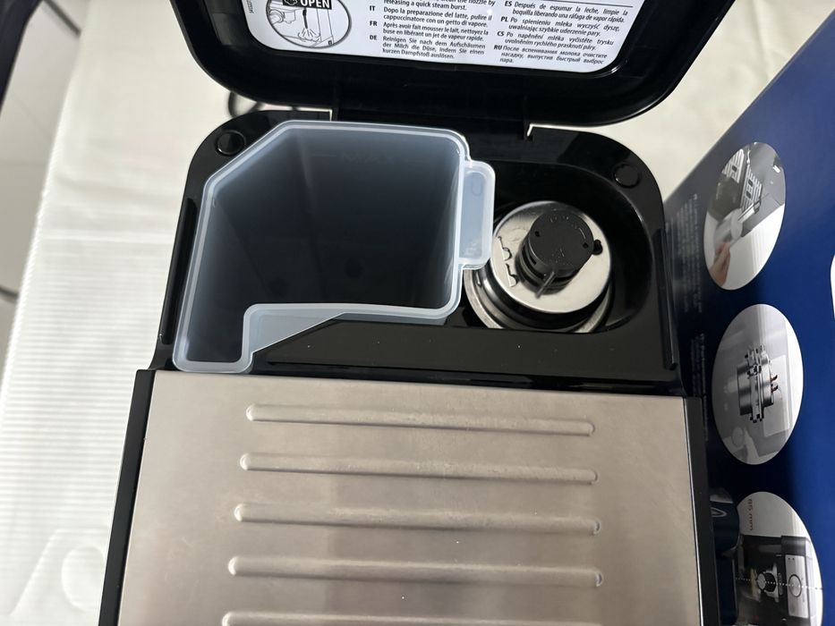 Vendo maquina de cafe para desocupar por falta de uso