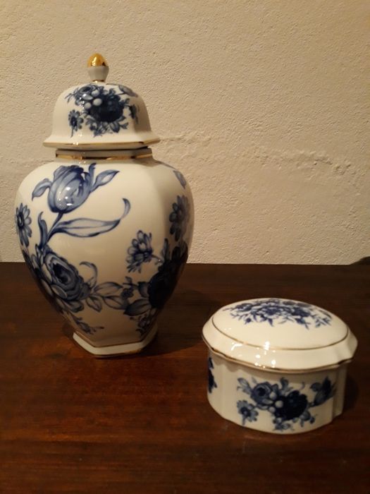 Pote e guarda jóias porcelana Aveiro
