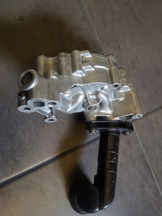 Pompa oleju  Peugeot Citroen