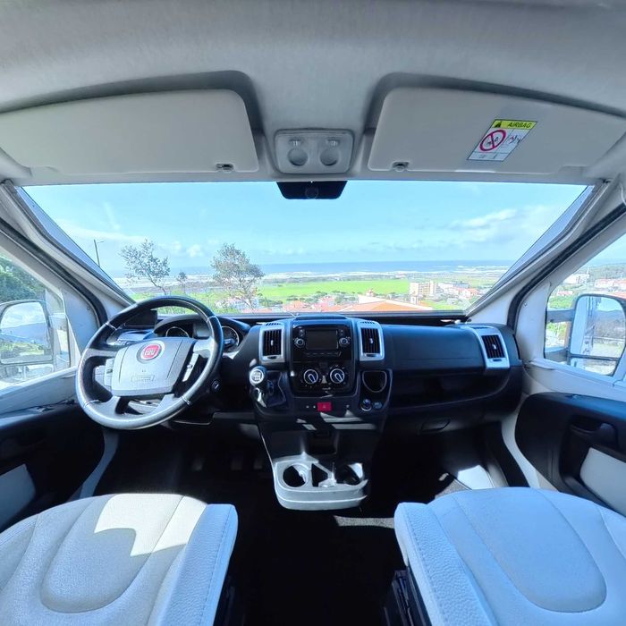 Autocaravana Burstner IT 680 G – 2016
