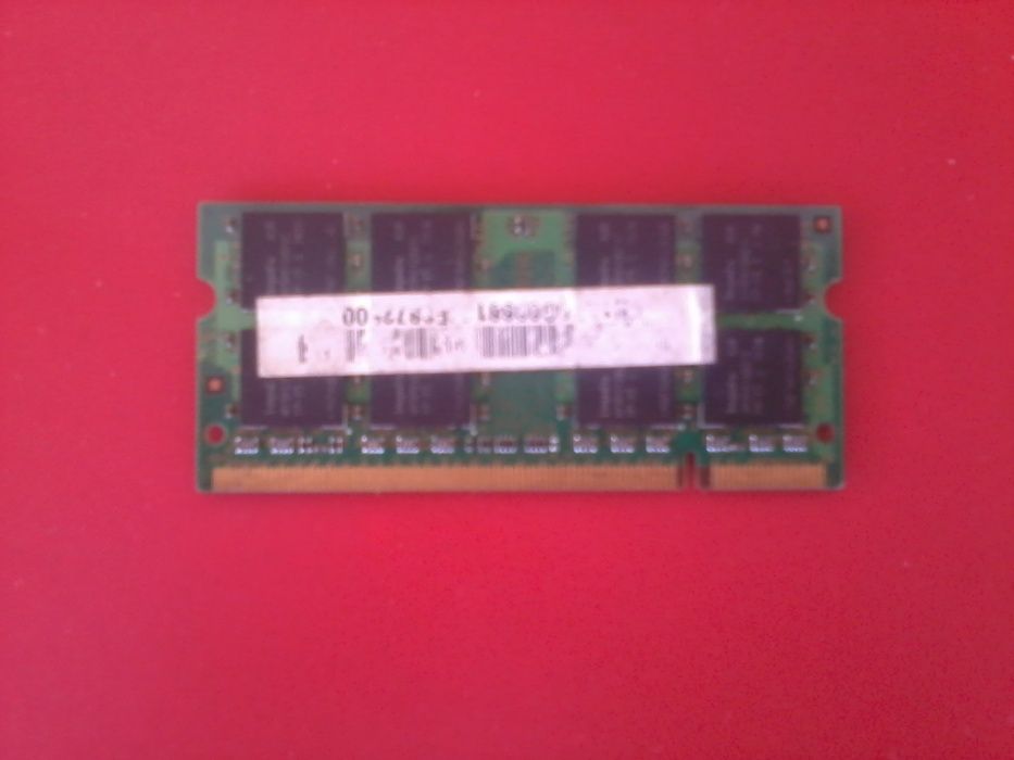 Memorias RAM 1 GB 2Rx6 PC2 - 5300_555-12 (Portatil )