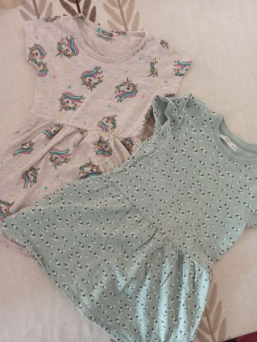 Сукня для дівчинки різні варіанти колір вік