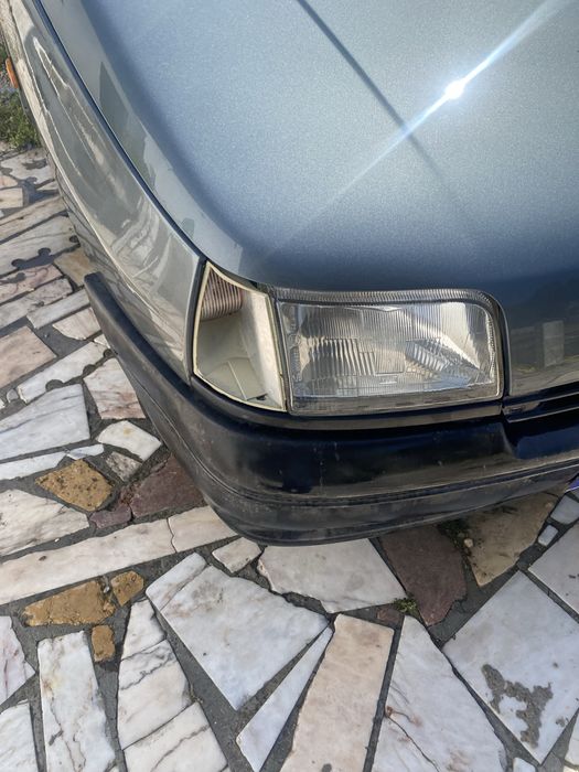 Renault Clio — fotografia 11