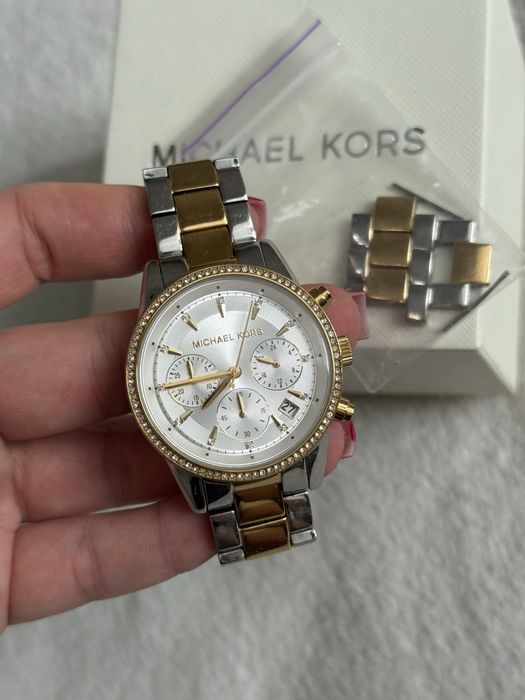 Женские часу michael kors
