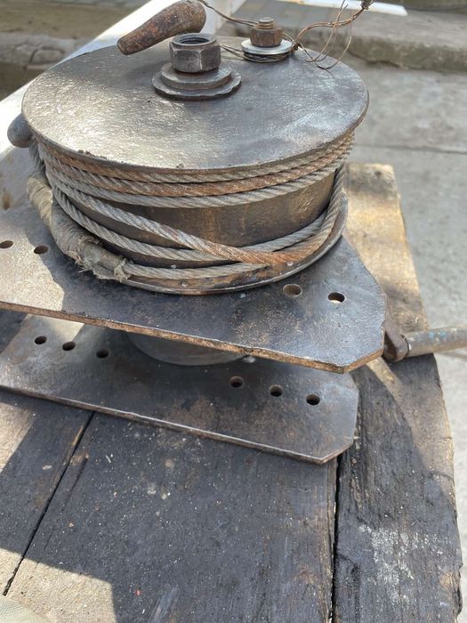 Черв'ячна лебітка