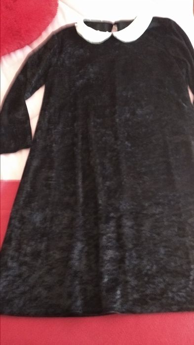 Vendo 2 vestidos de veludo tamanho S (34)