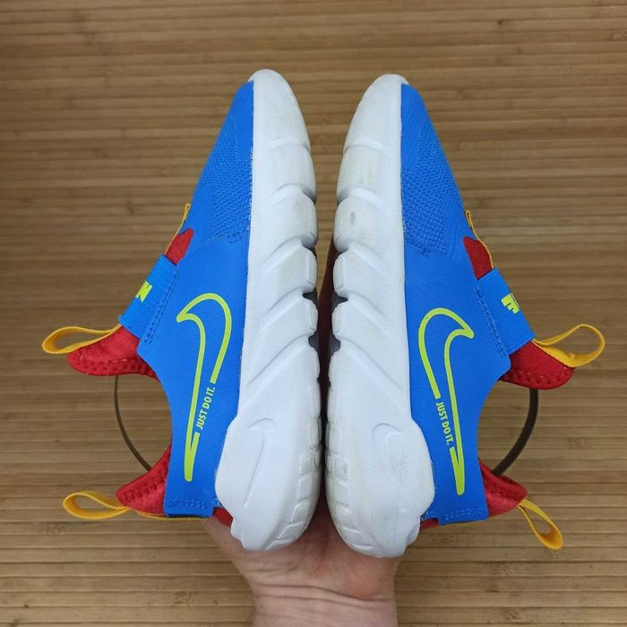 Кросівки Nike Flex Розмір 31 (19,5 см.)