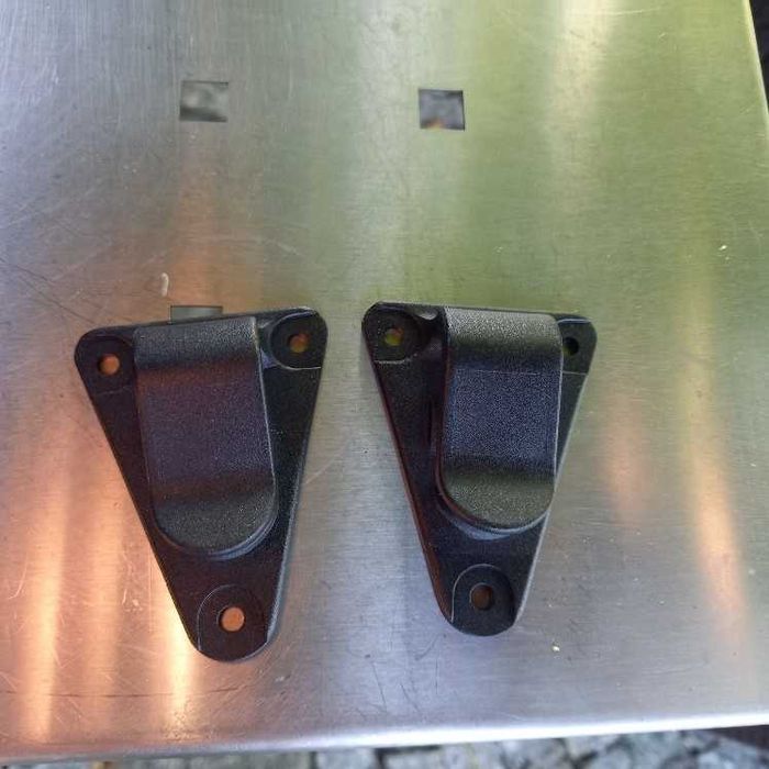 Klipsy, klamry, haki, uchwyty do sakw, toreb - 2 szt