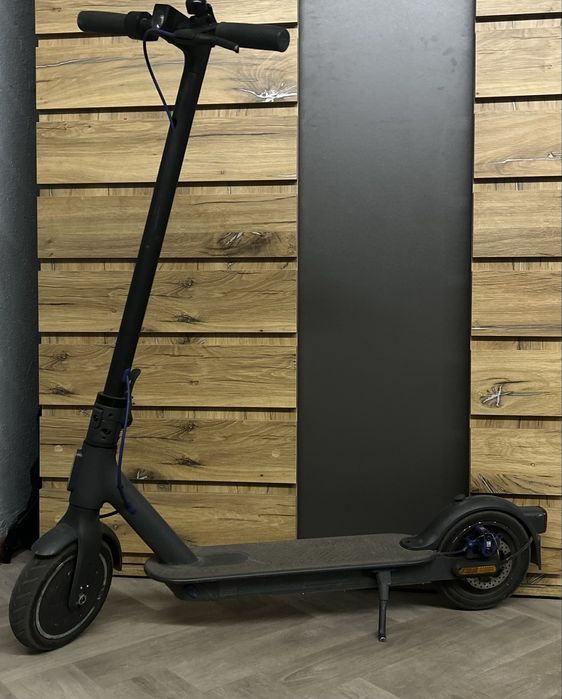 Xiaomi Mi Electric Scooter 3 – w pełni sprawna, dobry stan techniczny