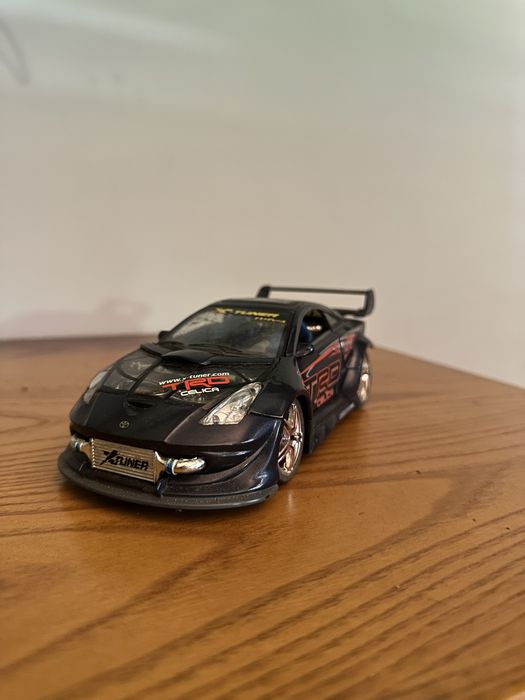 Vendo tayota  célica kentoys 1/24