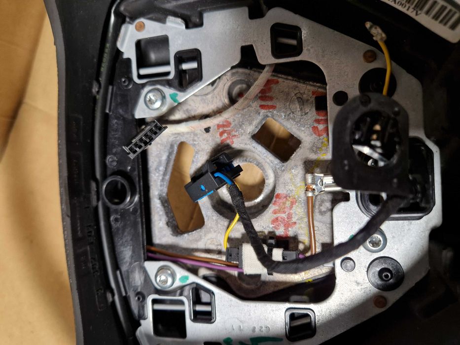 Kierownica skórzana multifunkcja BMW 5 F11