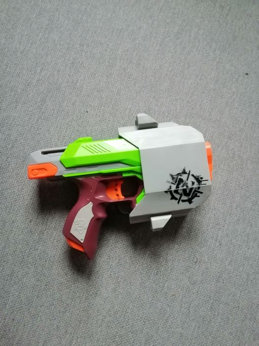 Nerf zombie strike / sidestrike